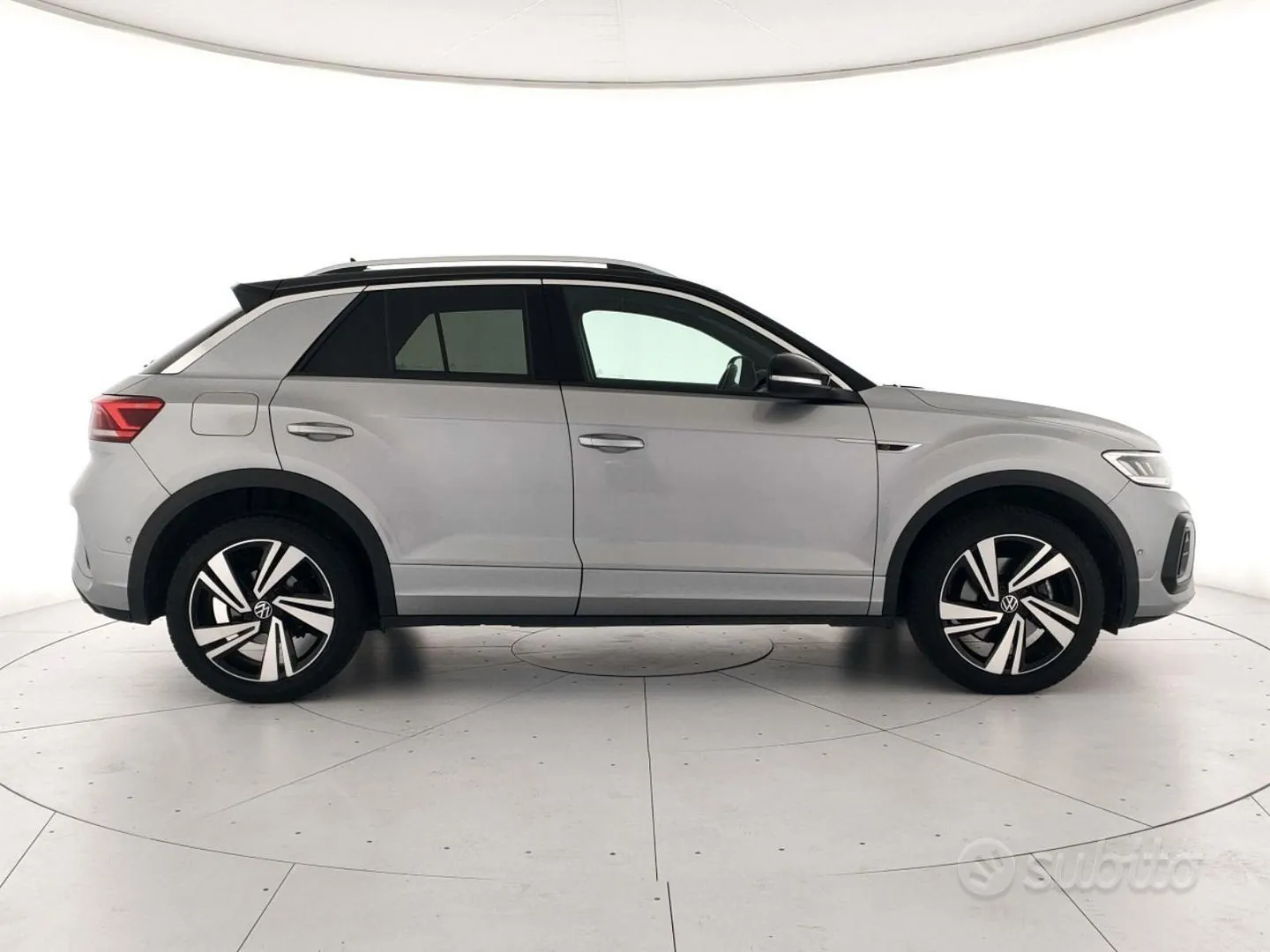 Volkswagen T-Roc 2023 photo 4