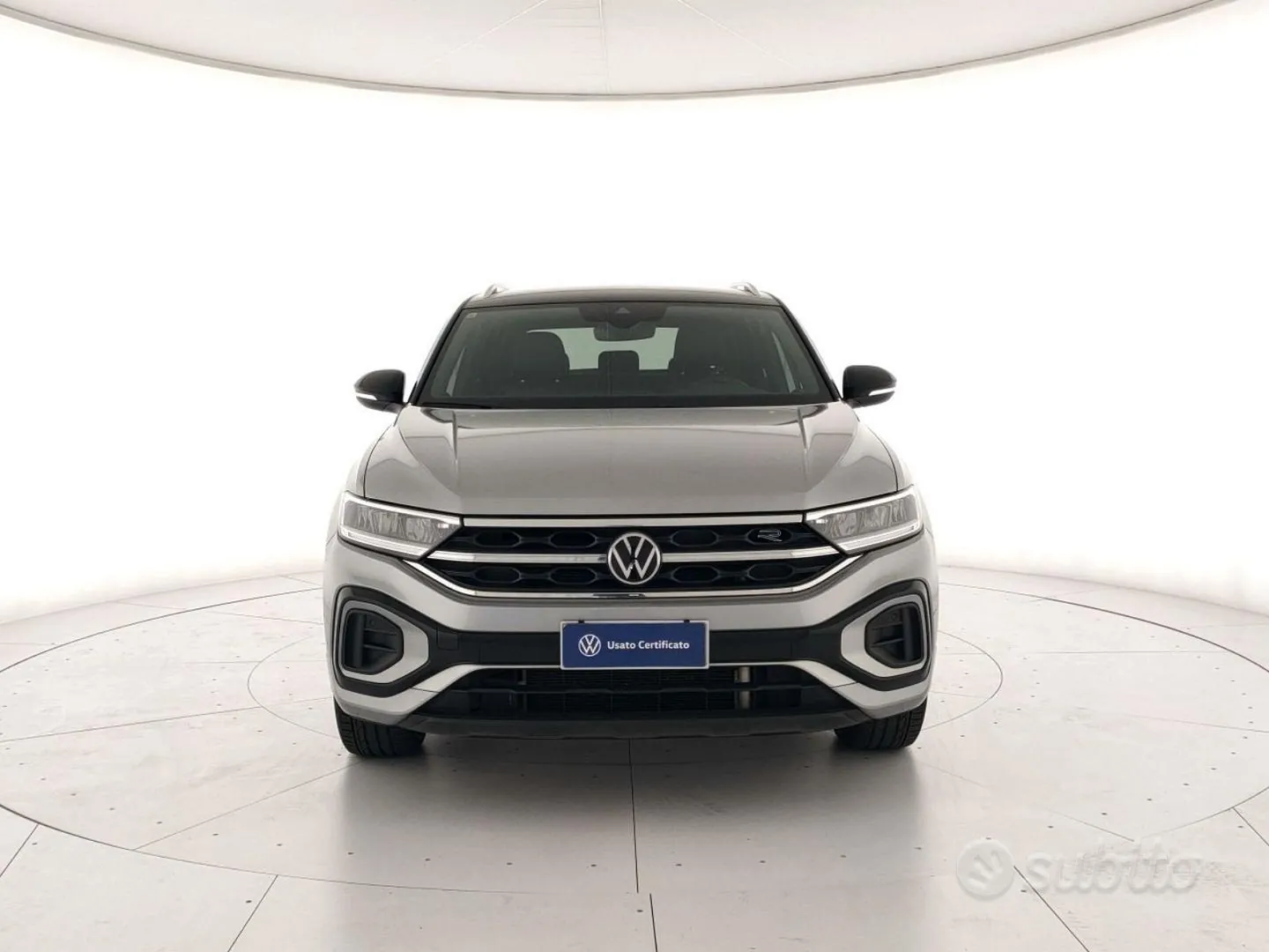 Volkswagen T-Roc 2023 photo 2