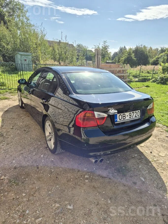 BMW 330 2006 photo 3