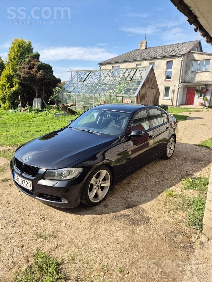 BMW 330 2006 photo 2