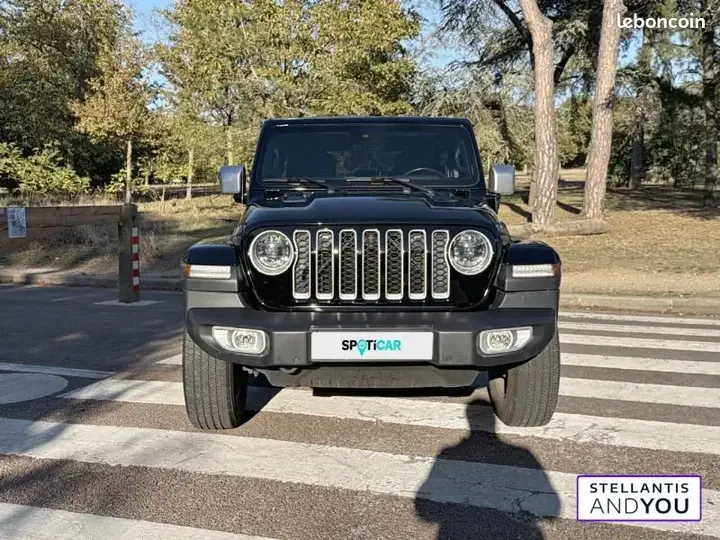 Jeep Wrangler 2023 photo 2