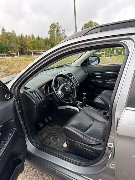 Mitsubishi Asx 2011 photo 5