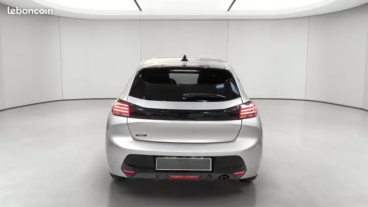 Peugeot 208 2024 photo 5