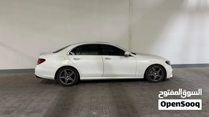 Mercedes-Benz E-Class 2017 photo 4