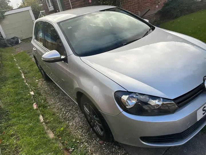 Volkswagen Golf 2011 photo 3