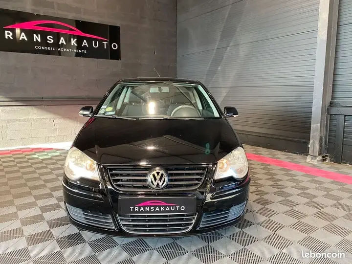 Volkswagen Polo 2008 photo 2