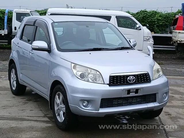 Toyota Rush