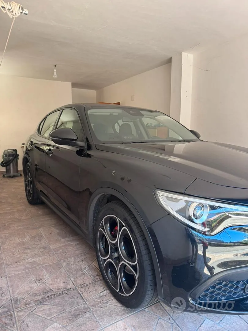 Alfa Romeo Stelvio 2021 photo 2