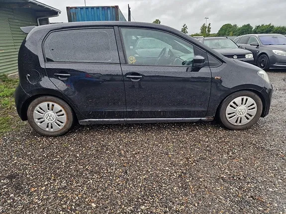 Volkswagen Up 2013 photo 3