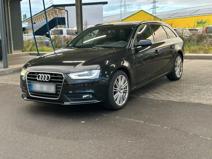 Audi A4 B8