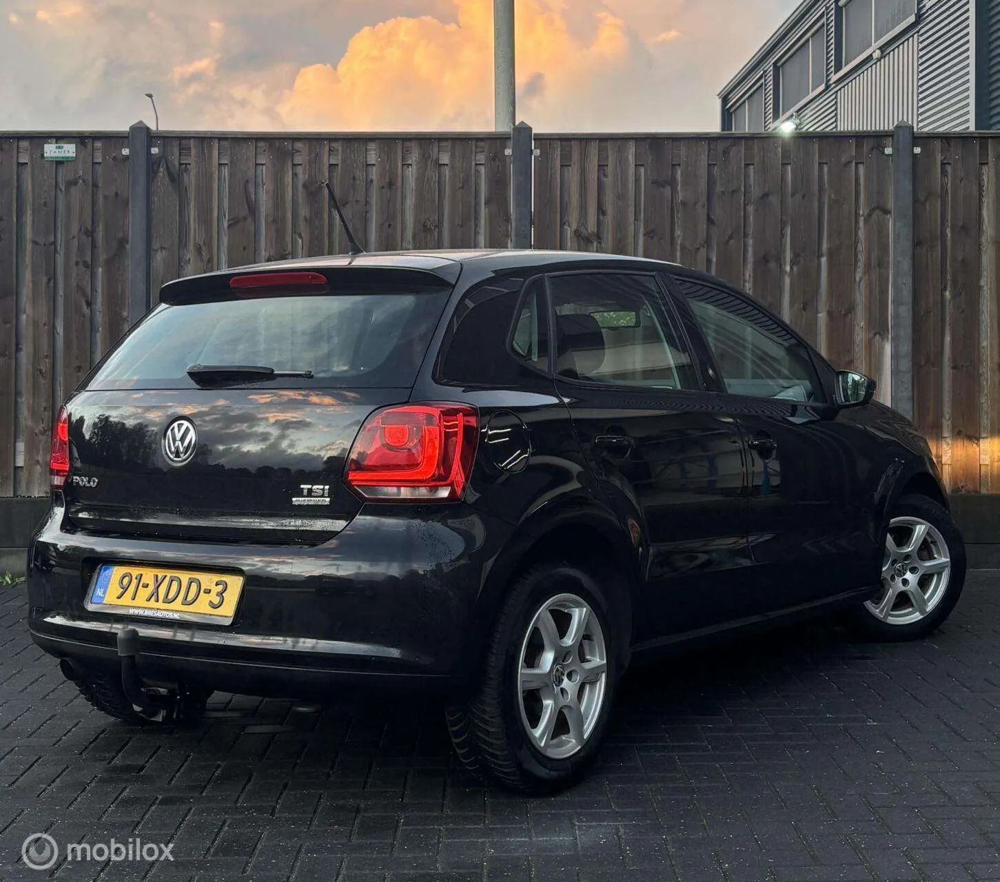 Volkswagen Polo 2012 photo 3