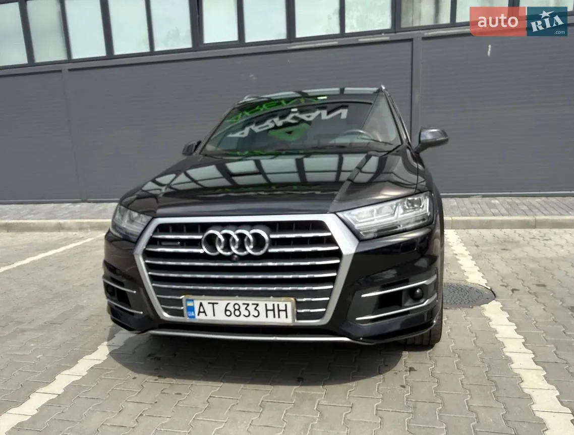Audi Q7 2018 photo 5