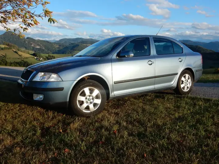 Skoda Octavia 2008 photo 3