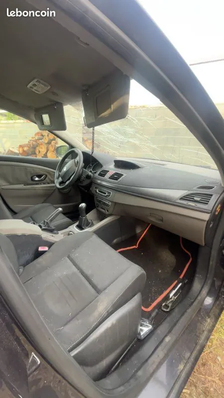 Renault Megane 2009 photo 3