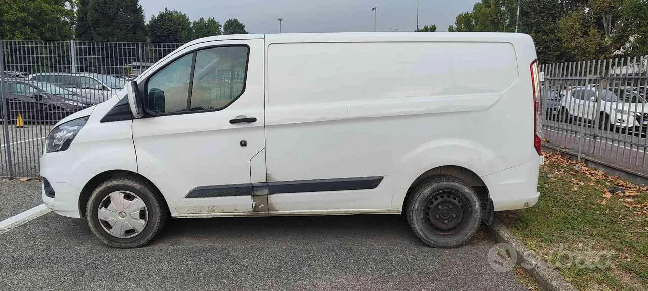 Ford Transit Custom 2023 photo 5