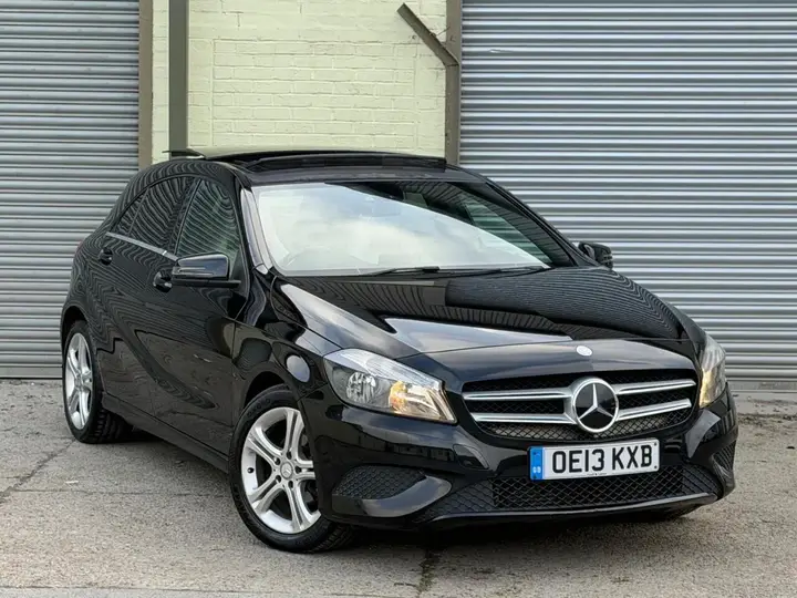 Mercedes-Benz A-Class 2013 photo 2