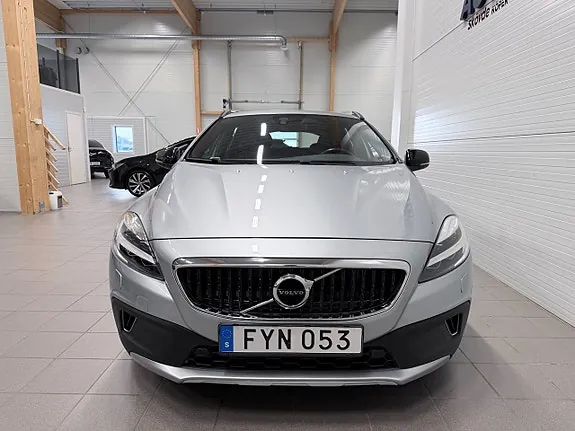 Volvo V40 Cross Country 2017 photo 4