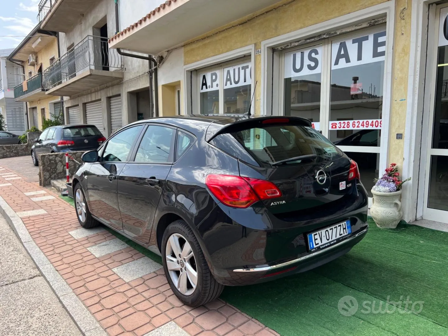 Opel Astra 2014 photo 3