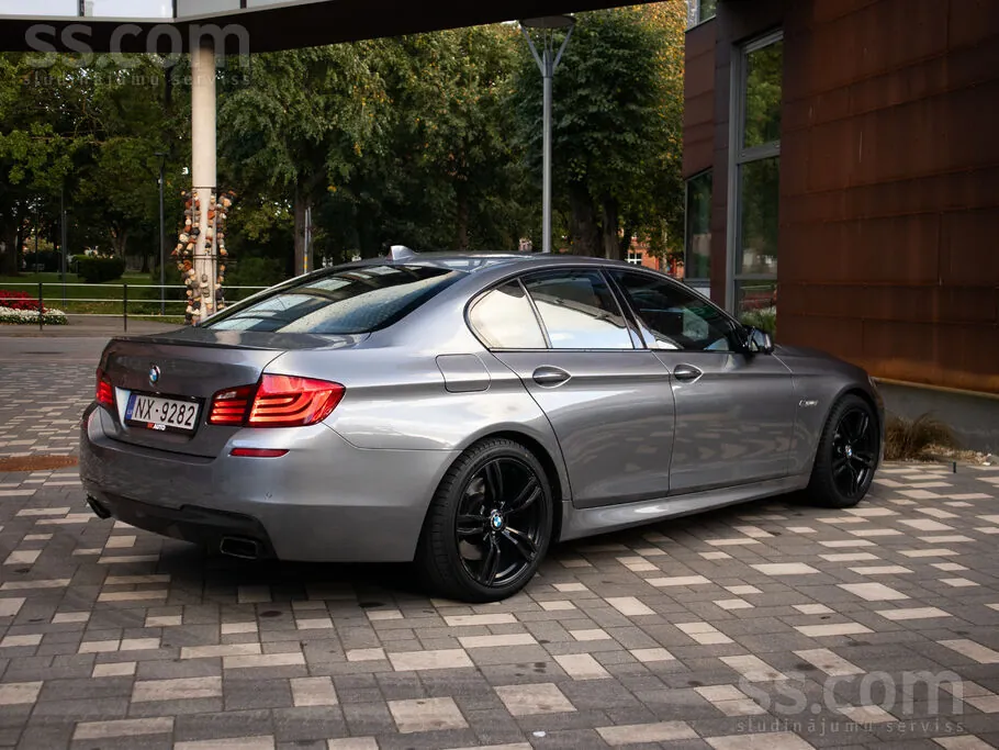BMW F10 M550D 2013 photo 3