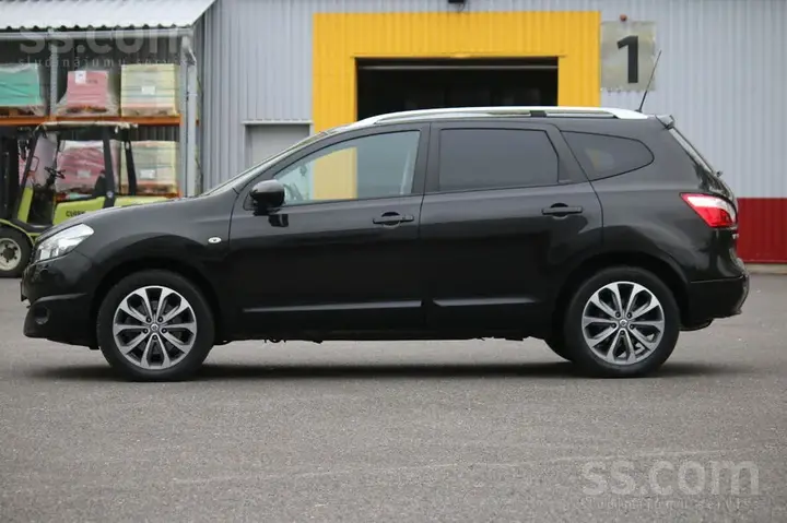 Nissan Qashqai 2013 photo 5