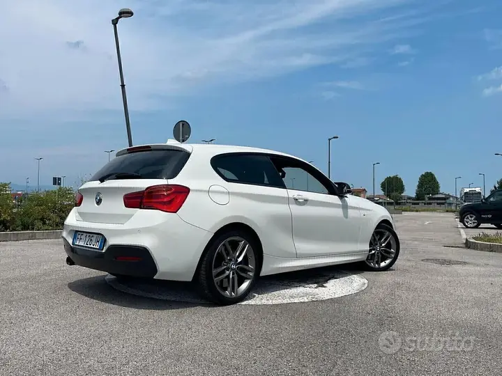 BMW 1 Series 2016 photo 2