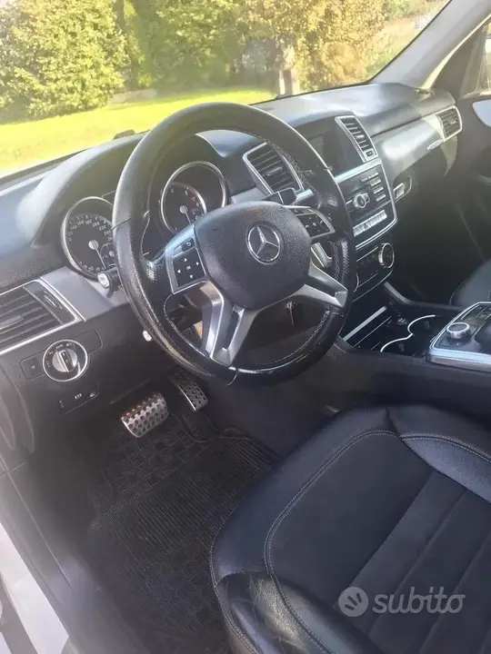 Mercedes-Benz Ml250 2024 photo 5