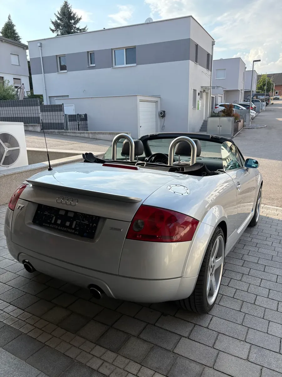 Audi Tt 2000 photo 3