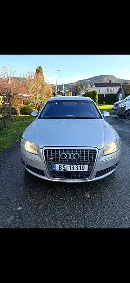 Audi A8 2006 photo 2