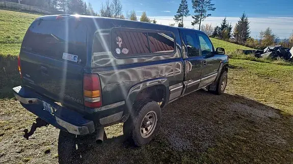 Chevrolet Silverado 2500 2001 photo 3