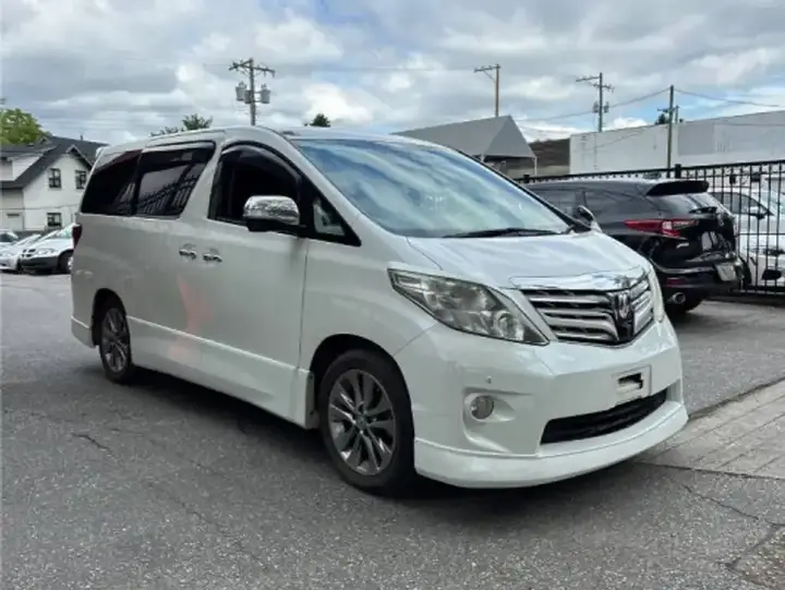 Toyota Alphard 2011 photo 3
