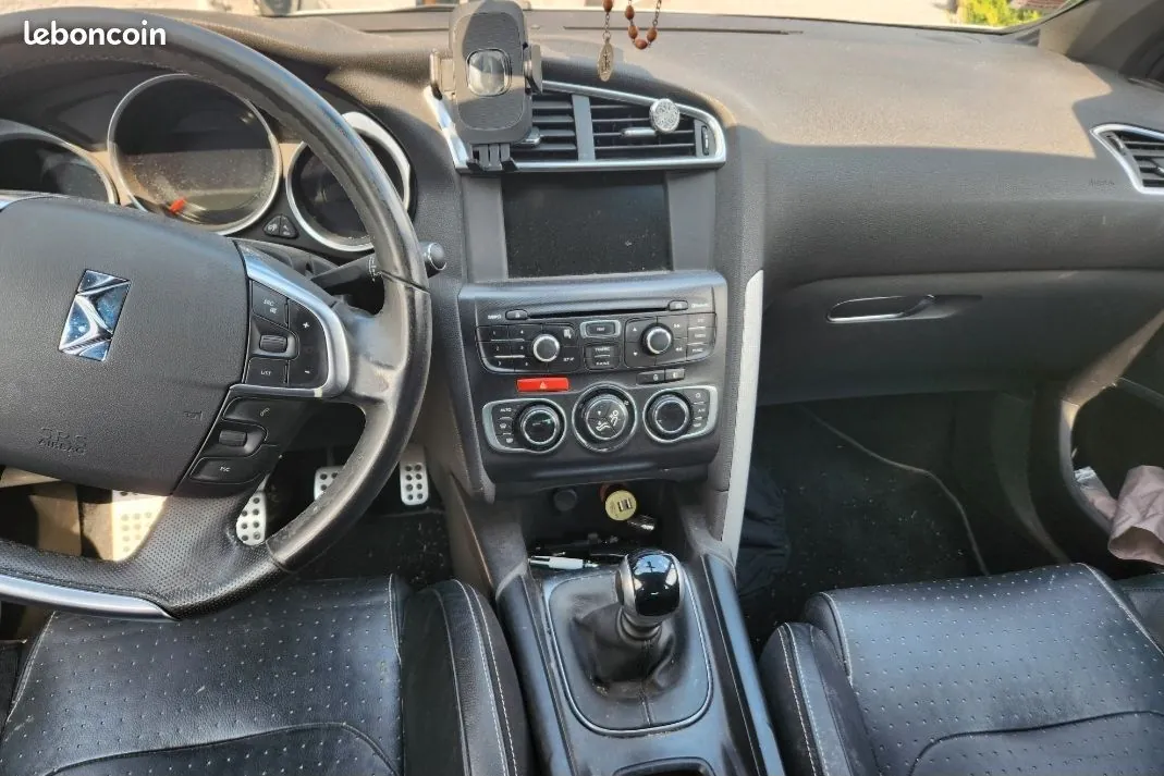 Citroen Ds4 2011 photo 3