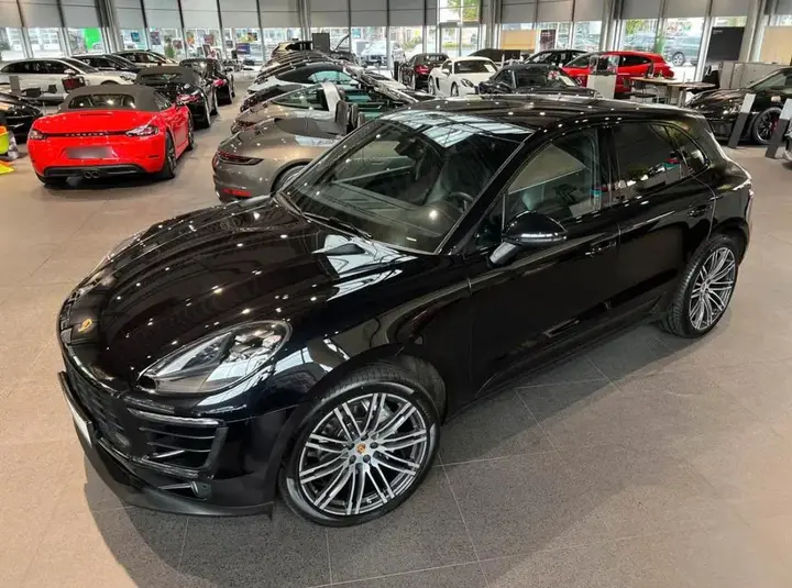 Porsche Macan S