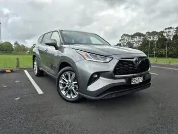 Toyota Highlander 2026 photo 2