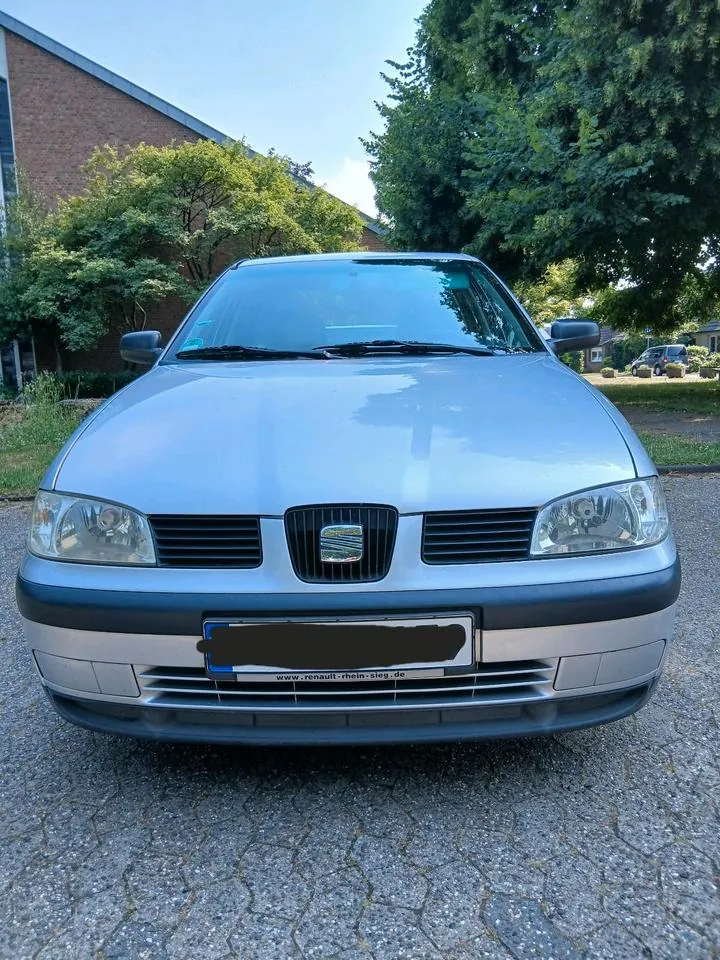 Seat Cordoba