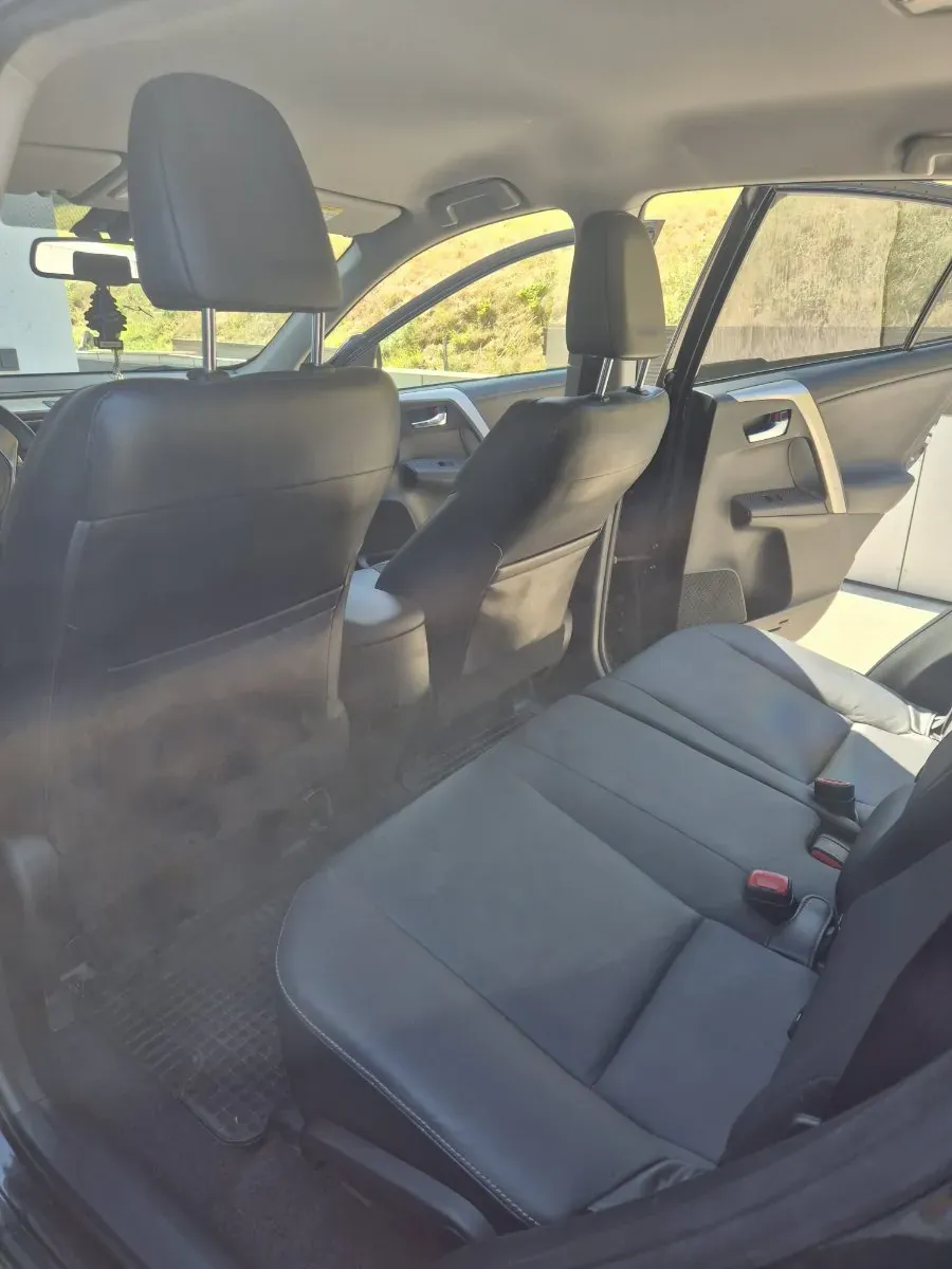 Toyota Rav4 2015 photo 3