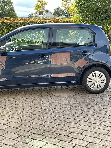 Volkswagen Up 2015 photo 3