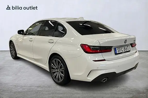 BMW 330E 2021 photo 4