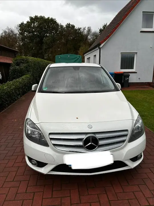 Mercedes-Benz B