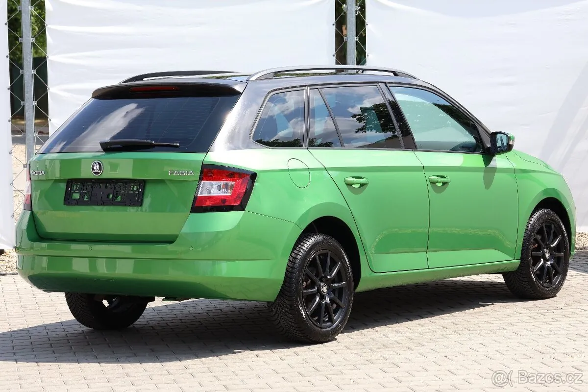 Skoda Fabia 2015 photo 4