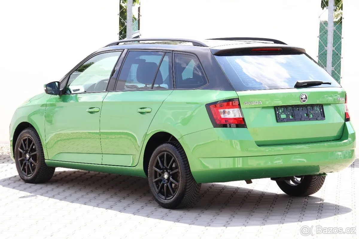 Skoda Fabia 2015 photo 3