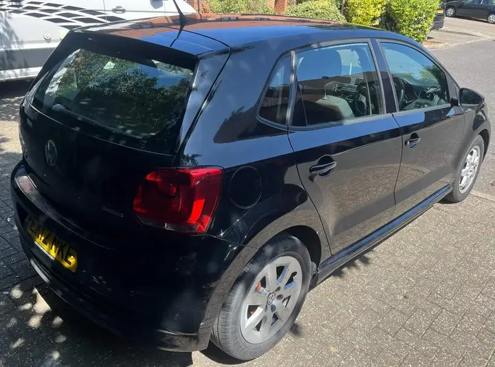 Volkswagen Polo 2012 photo 4