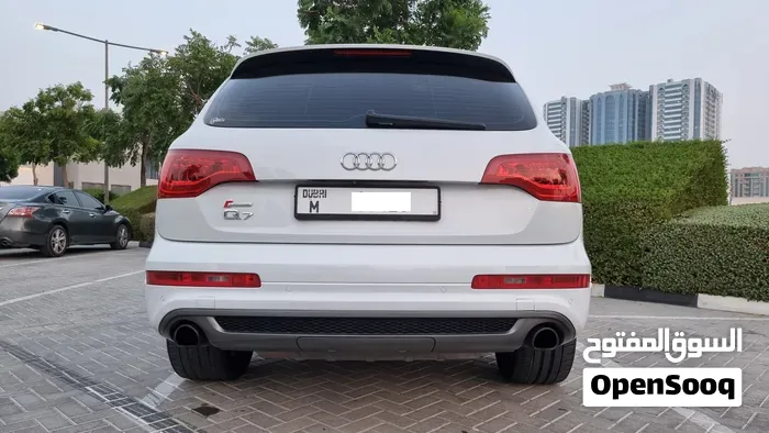 Audi Q7 2013 photo 4