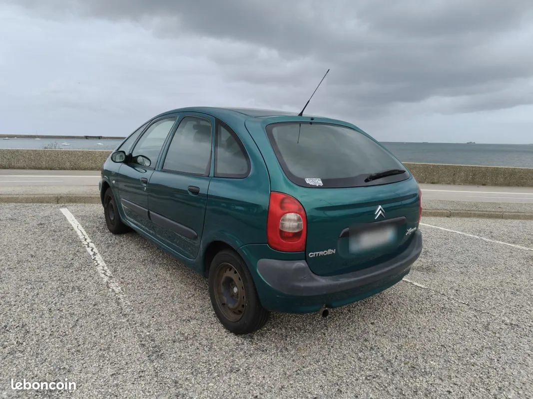 Citroen Xsara Picasso 2003 photo 2