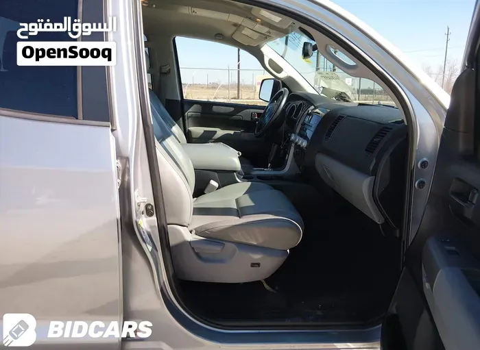 Toyota Tundra 2013 photo 2
