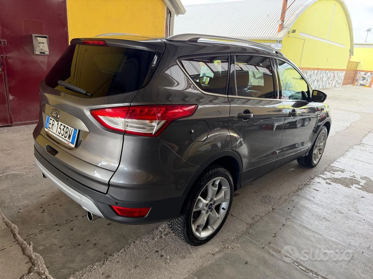 Ford Kuga 2013 photo 4