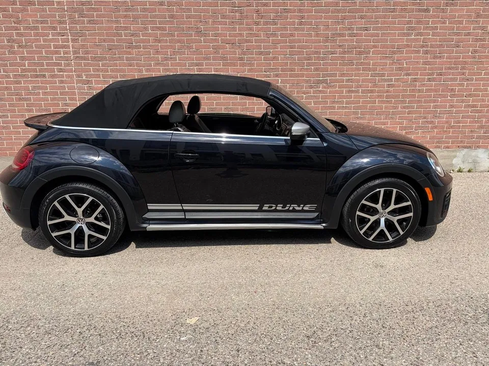 Volkswagen Beetle 2019 photo 2