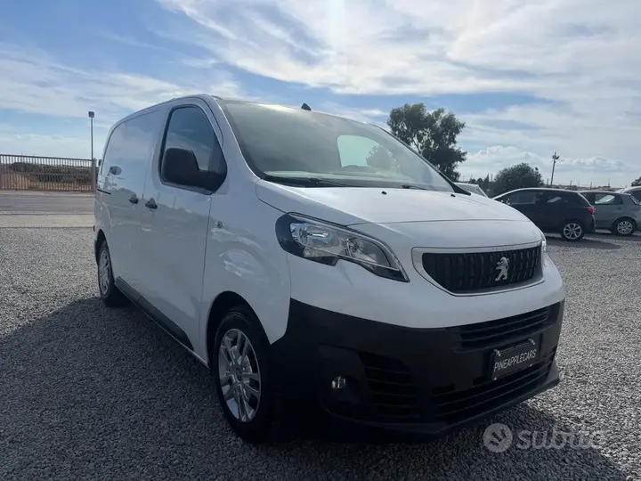 Peugeot Expert 2021 photo 4