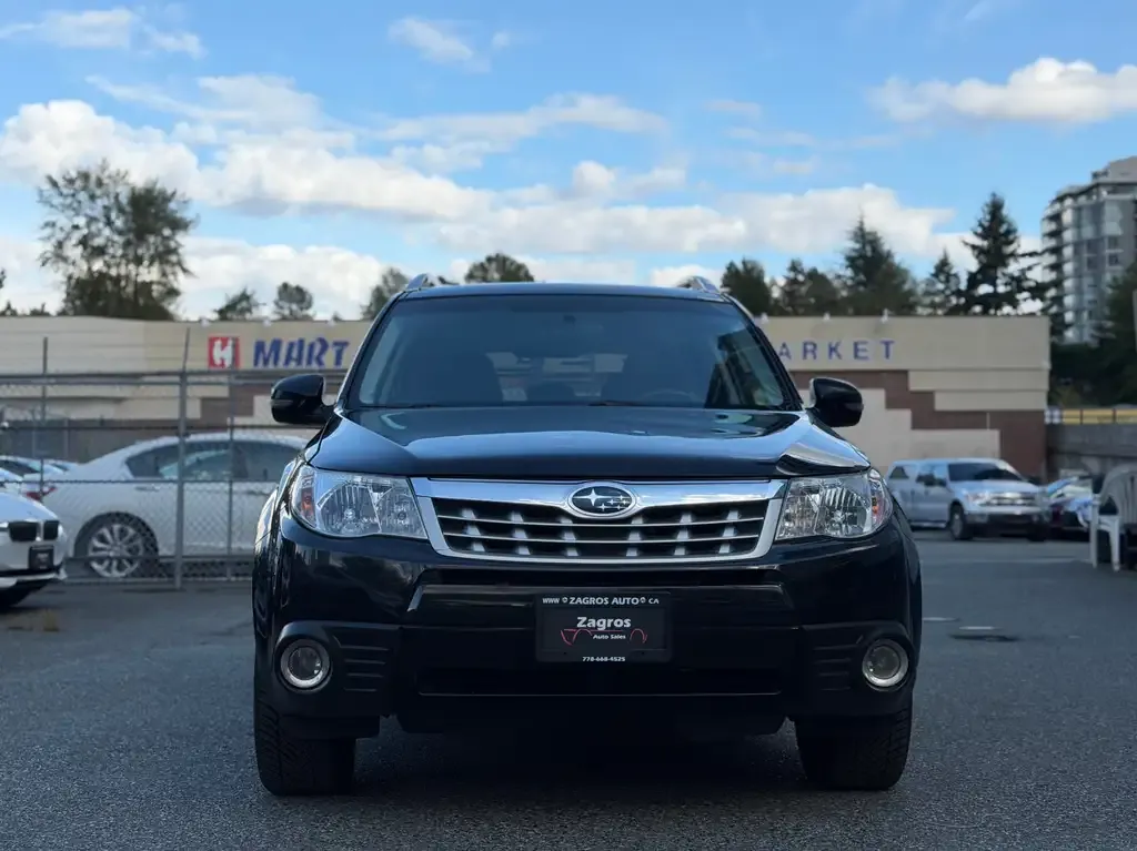 Subaru Forester 2013 photo 2