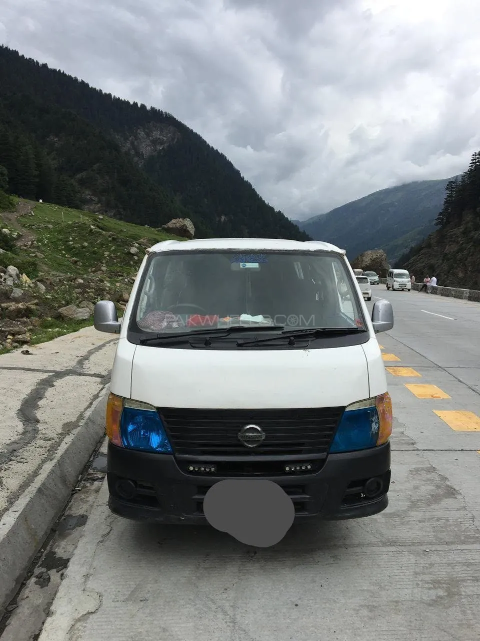 Nissan Ad Van