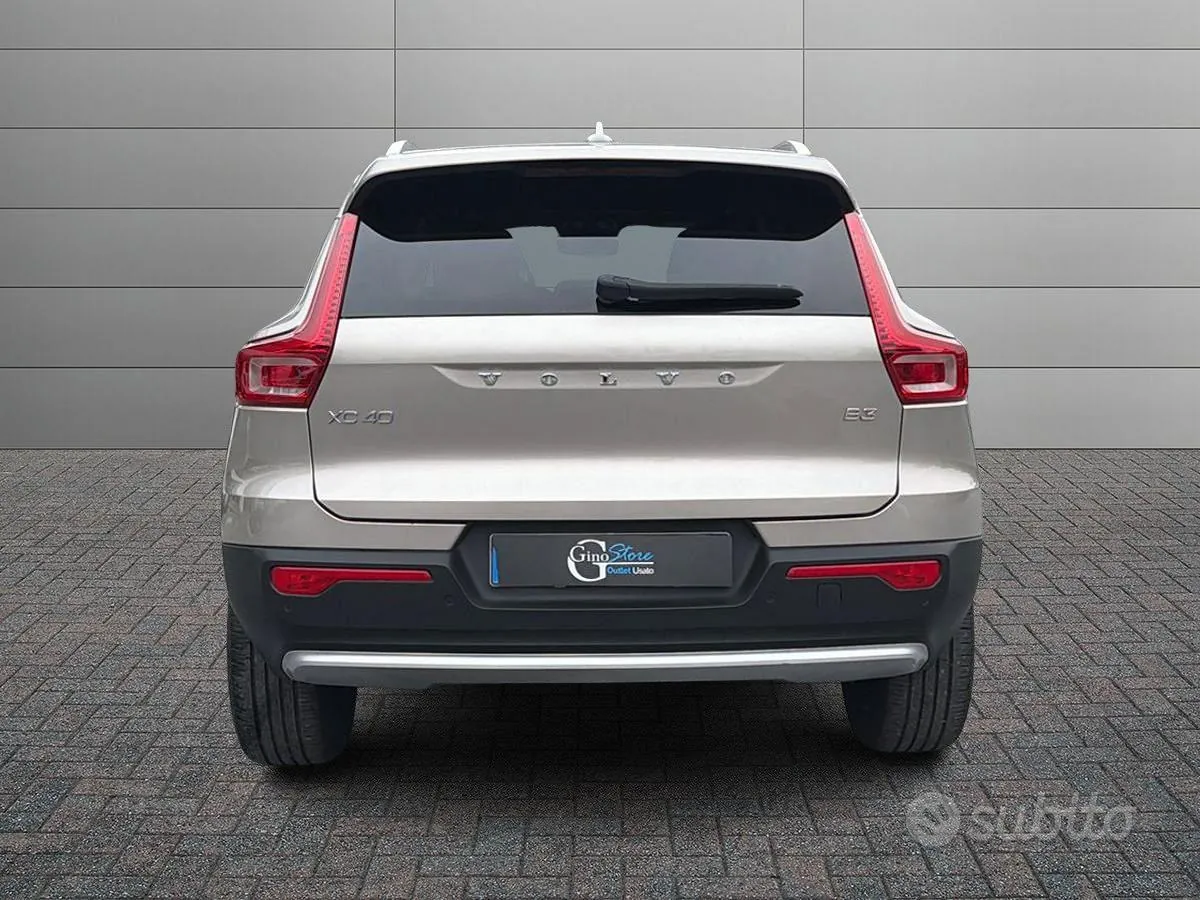 Volvo Xc40 2022 photo 4